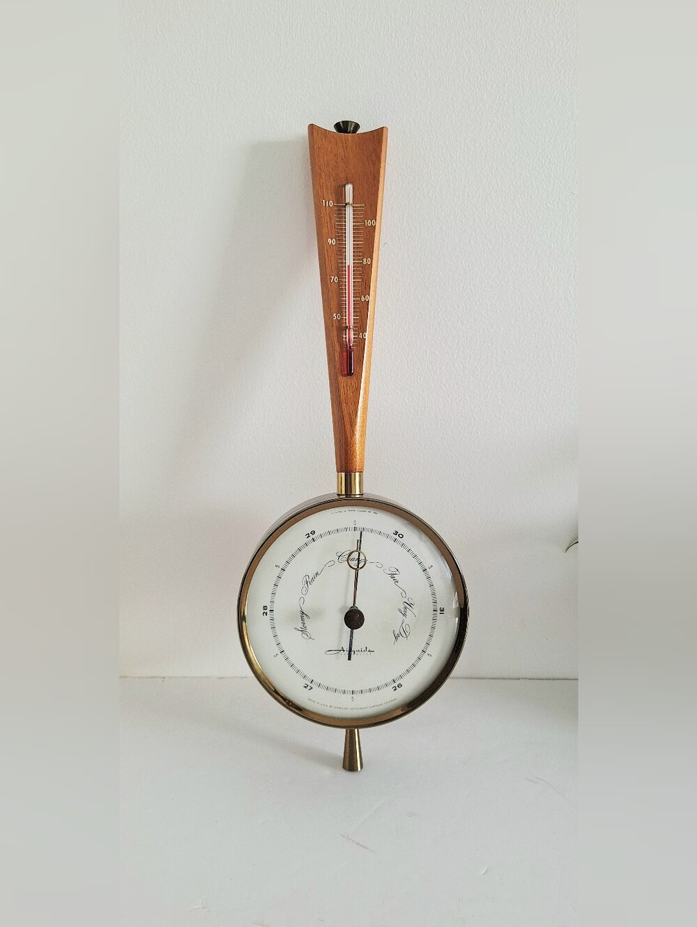 Banjo Weather Station 1956